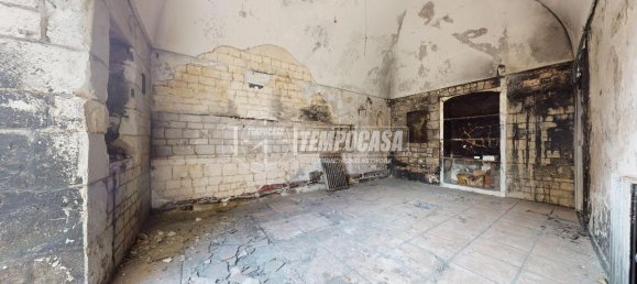 2 rooms House in Casamassima, Italy No. 144071 5