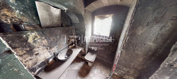 2 rooms House in Casamassima, Italy No. 144071 8