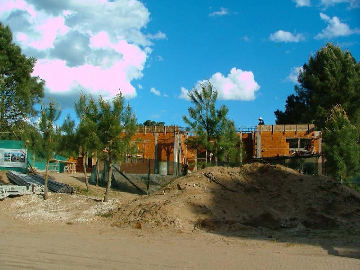 Gewerbliche Immobilie in Mar del Plata, Argentina 1500m², Nr. 109518