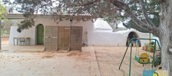 3 chambres Maison à San Michele Salentino, Italy No. 69556 15