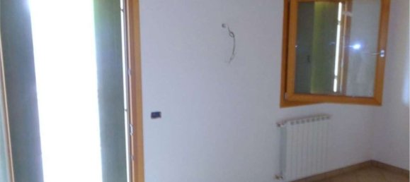 3 Schlafzimmer Wohnung in Ossimo, Italy, Nr. 364890 15