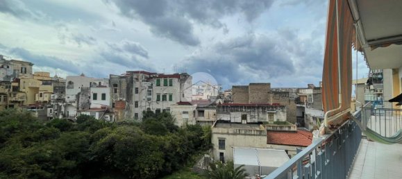 4غرفة شقة في Torre del Greco, Italy رقم 7023 11