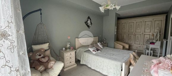 4غرفة شقة في Torre del Greco, Italy رقم 7023 8