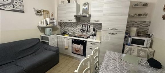 3 Schlafzimmer Wohnung in Catania, Italy, Nr. 331914 2