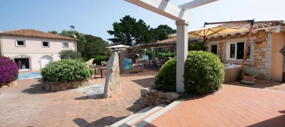 Propriété commerciale à Olbia, Italy 135m² No. 326977 6