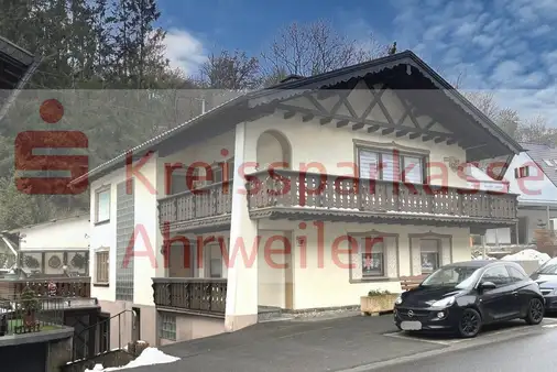 4 bedrooms Building in Ahrweiler, Germany No. 169162