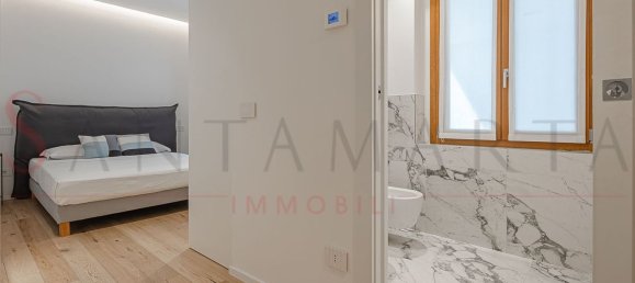 3 bedrooms Apartment in Milan, Italy No. 364237 12