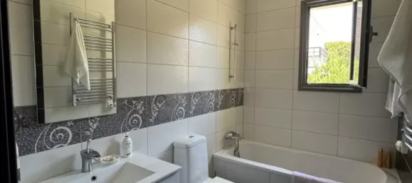 3 Schlafzimmer Villa in Pyrgos, Cyprus, Nr. 4542 4