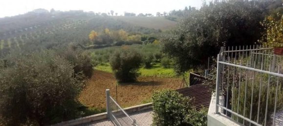 5 rooms Apartment in Monsano, Italy No. 8066 20