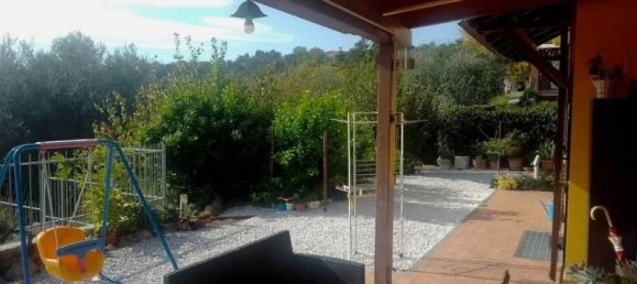 5 rooms Apartment in Monsano, Italy No. 8066 15