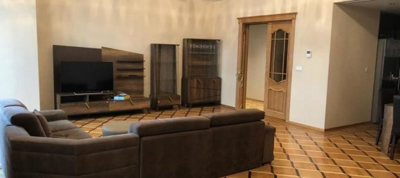 Apartamento de 3 dormitorios en Nasimi, Azerbaijan No. 2238 20