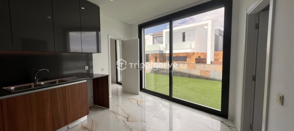 4 bedrooms Villa in Albufeira, Portugal No. 138943 4