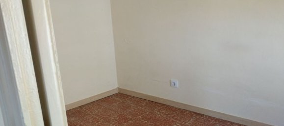 Apartamento de 3 dormitorios en Olot, Spain No. 173708 6