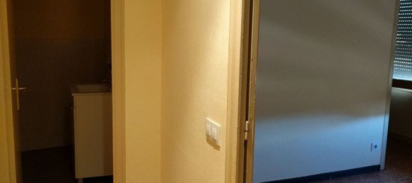 Apartamento de 3 dormitorios en Olot, Spain No. 173708 9