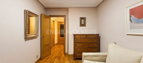 4 bedrooms Apartment in Oviedo, Spain No. 150698 18