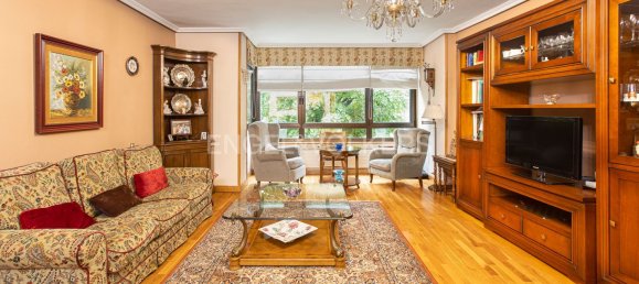 4 bedrooms Apartment in Oviedo, Spain No. 150698 3