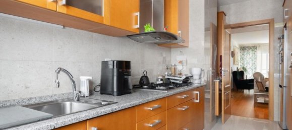 3 Schlafzimmer Wohnung in Lisbon, Portugal, Nr. 209137 10