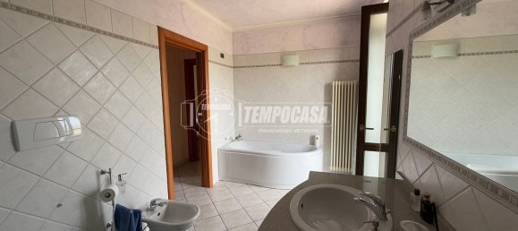 8-Zimmer Haus in Villafranca d'Asti, Italy, Nr. 305468 24