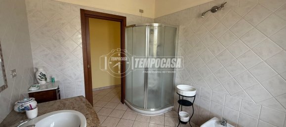 8-Zimmer Haus in Villafranca d'Asti, Italy, Nr. 305468 6