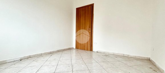 3 rooms Apartment in Uboldo, Italy No. 72160 17