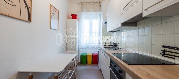 Studio in Milan, Italy, Nr. 245196 8