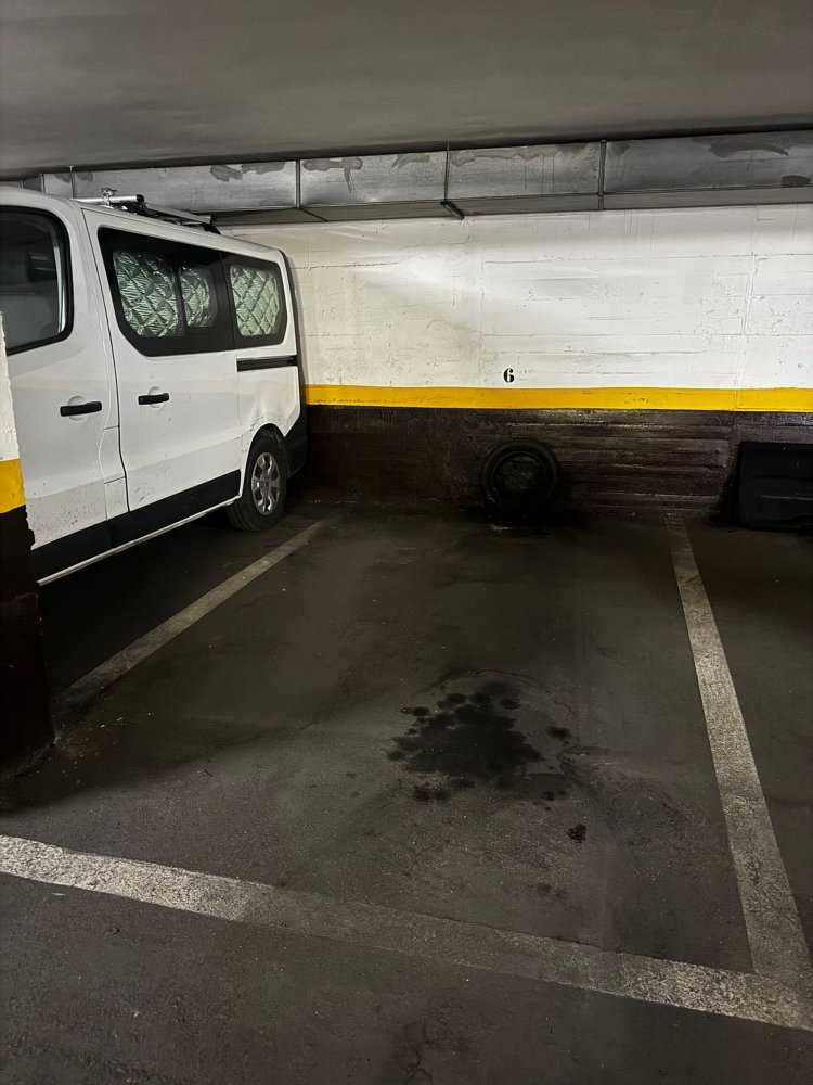 10m² Garage in Madrid, Spain No. 167664