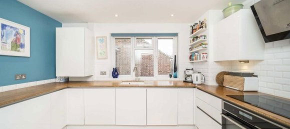 3 bedrooms Apartment in Ealing, United Kingdom No. 5767 8