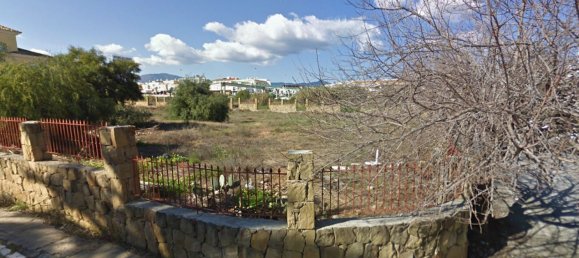 2045m² Land in Estepona, Spain No. 149357 3