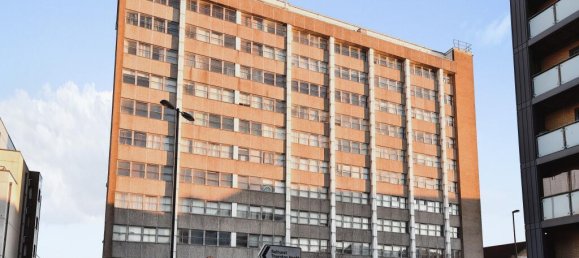 2 Schlafzimmer Wohnung in Croydon, United Kingdom, Nr. 7953 2