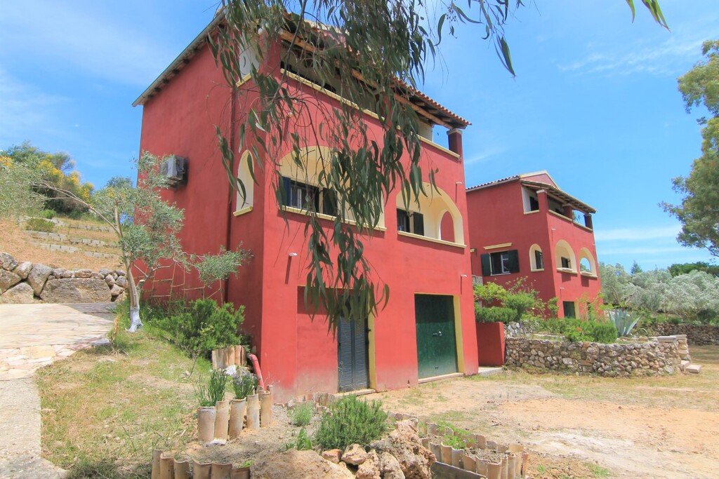 180 m² propiedad comercial en venta en Corfu, Central Corfu and Diapontian Islands, Corfu, Ionian Islands, Peloponnese, Western Greece and the Ionian, Greece № 3926