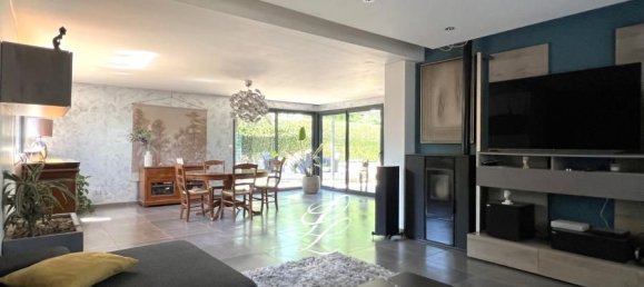 5 bedrooms House in Mordelles, France No. 289930 4