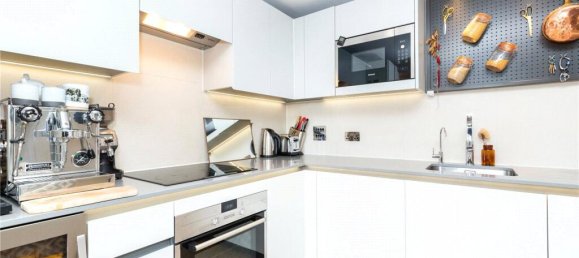 1 bedroom Apartment in London, United Kingdom No. 5452 4
