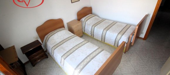 4-salle Appartement à San Giovanni Valdarno, Italy No. 231029 6