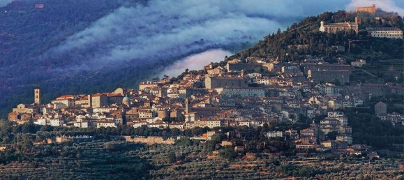 6 غرف نوم شقة في Cortona, Italy رقم 312978 30