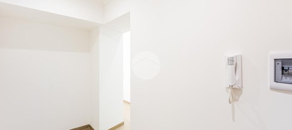 Квартира с 1 спальней в Рим, Италия № 263328 4