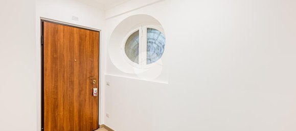 Квартира с 1 спальней в Рим, Италия № 263328 3