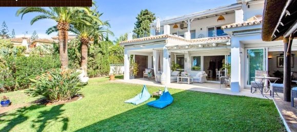 6 bedrooms Villa in Marbella, Spain No. 55719 5