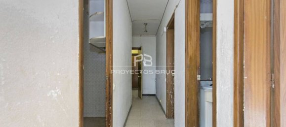 3 Schlafzimmer Wohnung in Igualada, Spain, Nr. 168542 8