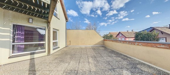 3 bedrooms House in Duttlenheim, France No. 42218 2