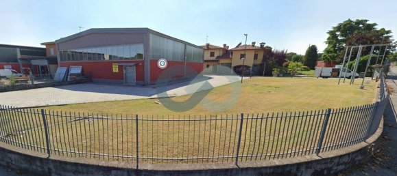 Almacén de 5 habitaciónes en Calcinato, Italy No. 307979 2