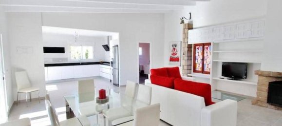 Casa de 5 dormitorios en Calpe, Spain No. 185945 16