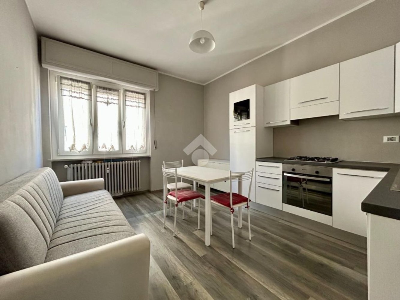 3 bedrooms Apartment in Asti, Italy No. 393338