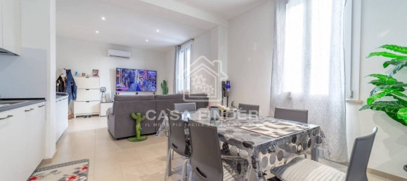 4 غرف نوم شقة في Parma, Italy رقم 319816 4