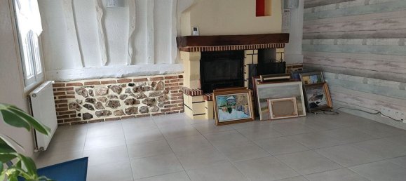 Casa de 3 dormitorios en Bolbec, France No. 362033 5