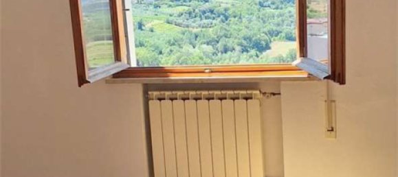 4 rooms Apartment in Montespertoli, Italy No. 291033 8