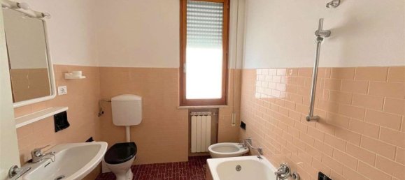 4 rooms Apartment in Montespertoli, Italy No. 291033 11