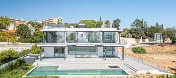 4 bedrooms Villa in Albufeira, Portugal No. 136081 8