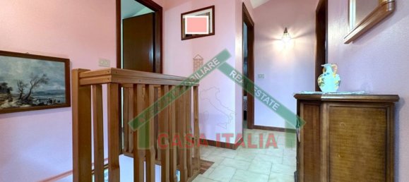 5غرفة شقة في Capodimonte, Italy رقم 140524 17