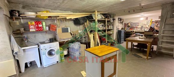 5غرفة شقة في Capodimonte, Italy رقم 140524 37