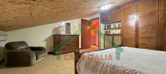 5غرفة شقة في Capodimonte, Italy رقم 140524 24